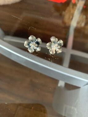 Silver Floral Crystal Stud Earrings - Women Jewelry